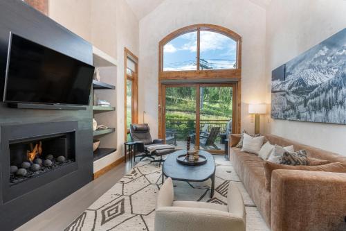 Mountain Village Ski Chalet | Brightside Chalet by Exceptional Stays