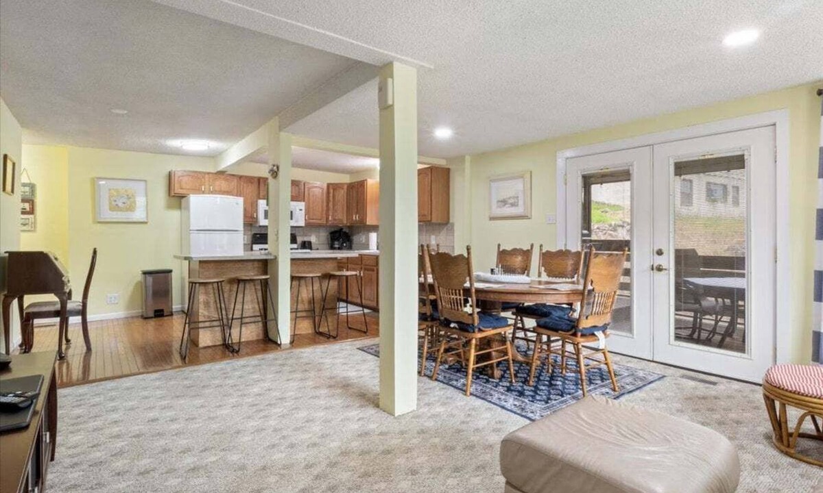 Roach House | Lakefront Escape, Sunrise Views, Boat Slip & Community Dock Access