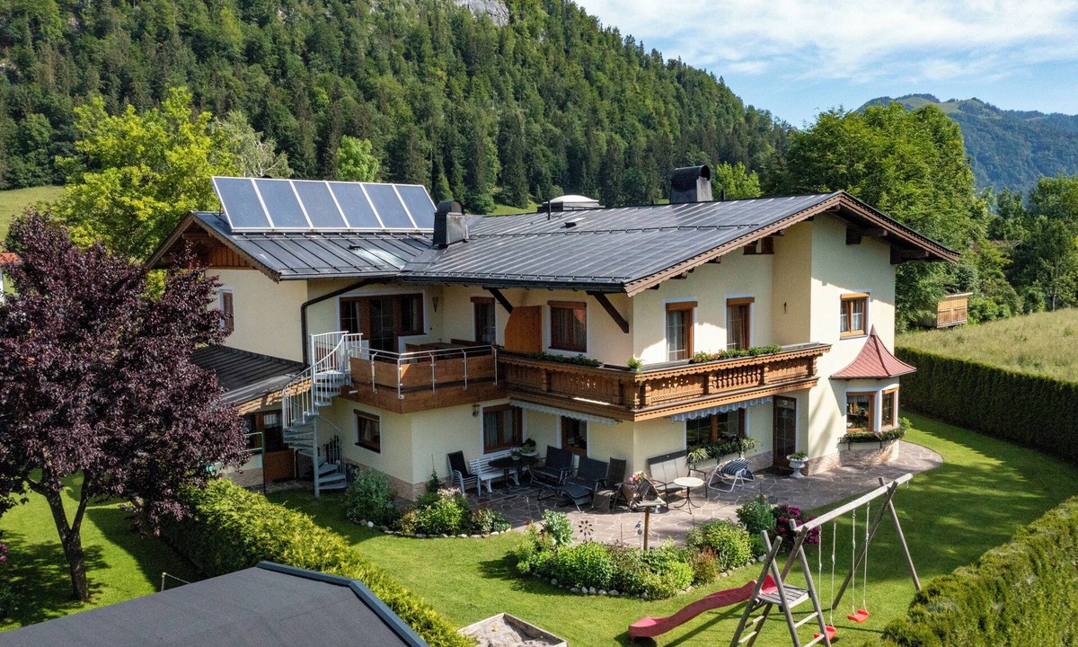 Koessen Apartment | Spacious vacation apartment in Kaiserwinkl - perfect for the whole family