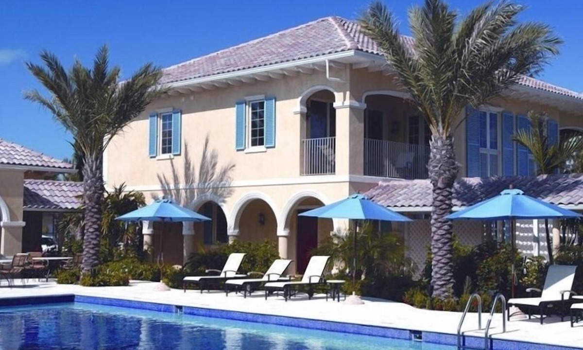 Grace Bay Condo | Villa Renaissance 503: Book August Now And Save 10%!