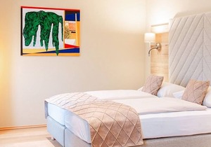 Classic double room with balcony - Hotel Krone in Mondsee