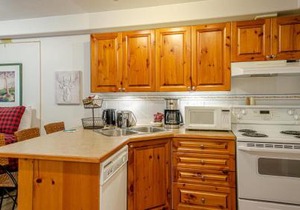Studio Apartment in Sun Peaks