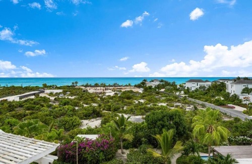 Leeward Settlement House | 25% Off July WkDays! Ocean Views, Grace Bay!(#3)