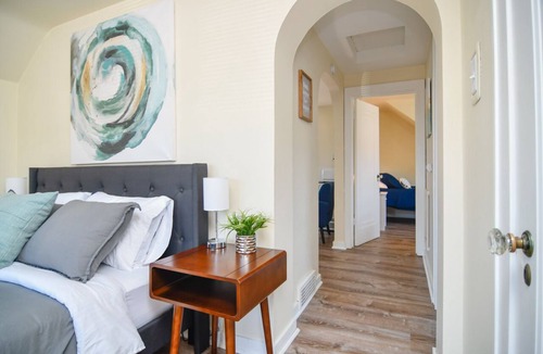Manitowoc Apartment | Delightful Duplex on 29th St Upper