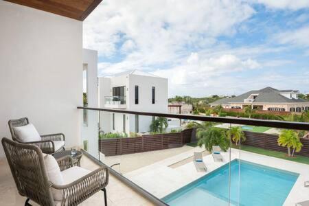 Long Bay Hills Villa | Gated Long Bay Villa Near Grace Bay with Pool