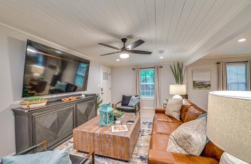 Pilot Point House | Hot Tub! Family Haven 3 Mi to Lake Ray Roberts
