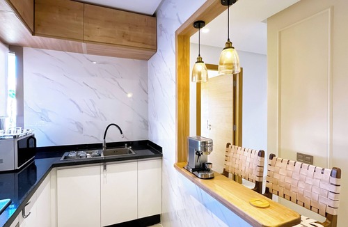 Menara Apartment | Prestigia Saphir : Appartement Moderne avec Terrasse, Piscine et Fibre Optique