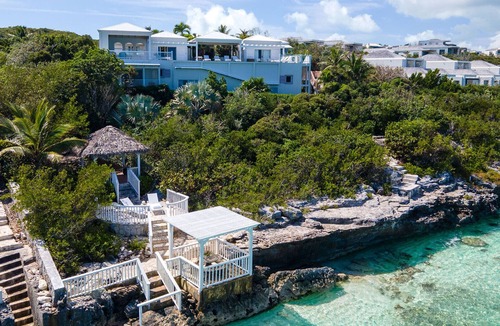 Providenciales Villa | Reef Tides Luxury Beach House