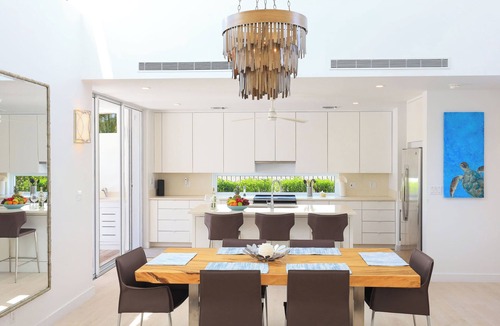Leeward Settlement House | Villa As You Wish: Private Pool, Walk to the Beach