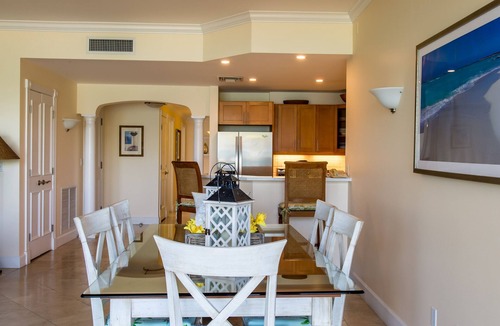 Grace Bay Condo | Villa Renaissance 203: Book August Now And Save 10%!