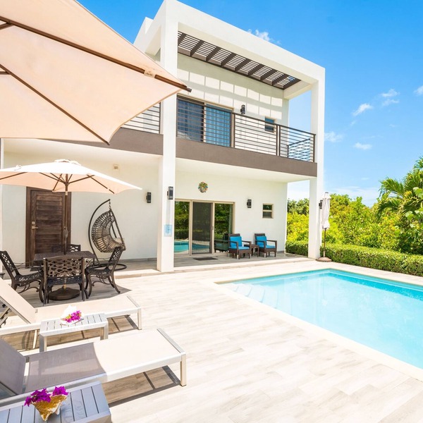 DISCOUNT, 2BR PRIVATE VILLA, OCEAN VIEW, LUXURIOUS AMENITIES, STEPS TO THE BEACH