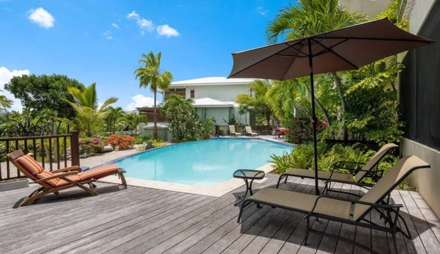 25% Off July 4-8! Grace Bay, Pool, Views! (#4)*