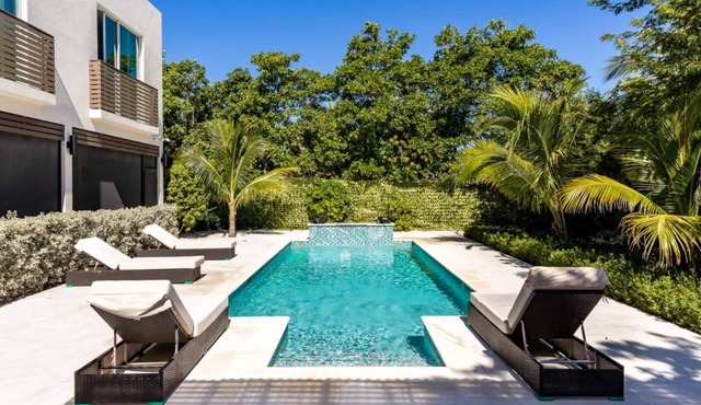 25% Off July WeekDays! Walk To Beach -Pool-CV41-3