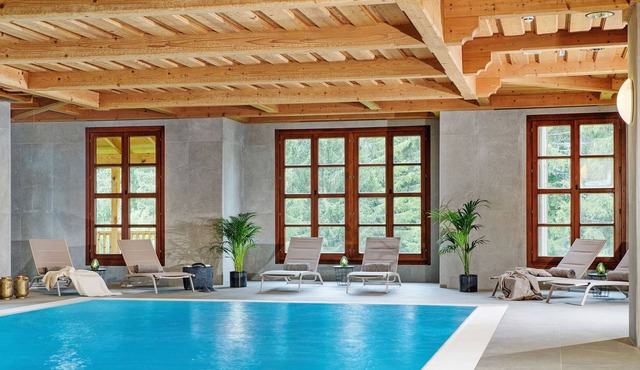 Alpine apartment on Lake Ossiacher with wellness in Treffen am Ossiachersee