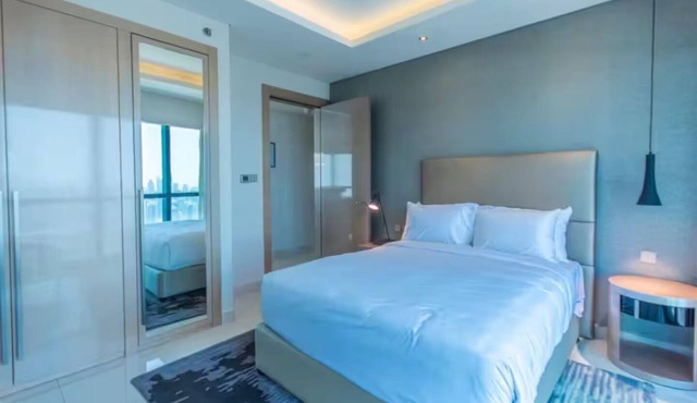 Amazing 3 bedroom with full burj in Dubai