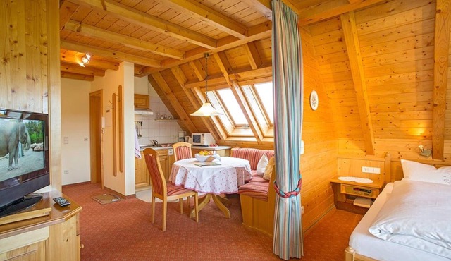 Apartment 'Morgensonne' with Mountain View, Shared Terrace and Wi-Fi in Hinterzarten
