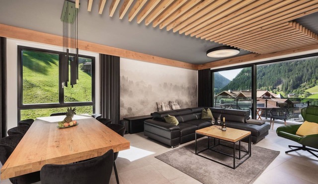 Atemberaubendes Luxus-Apartment Residenz Silvretta by Interhome in See