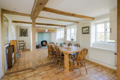 Beautiful cottage set in peaceful surroundings with stunning views in Wedmore