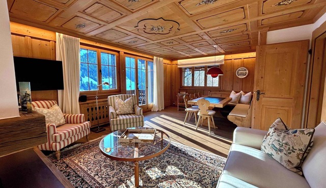 Beautiful Flat With Traditional Architecture in Rougemont
