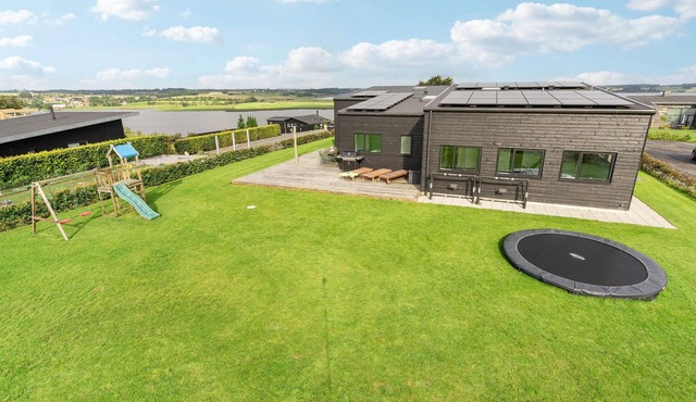 Beautiful home in Løgstrup with sauna in Løgstrup