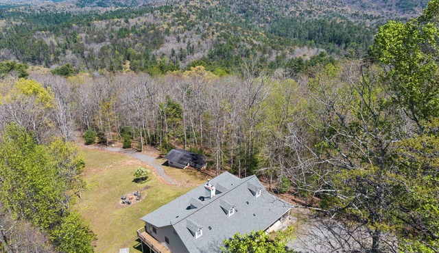 Beautiful long range views at Tranquility Ridge in Blue Ridge