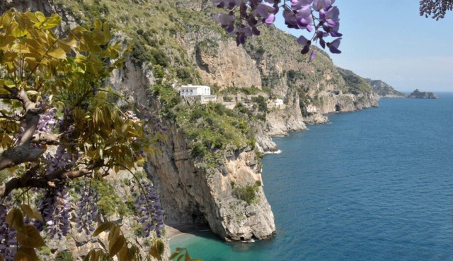 Blessed villa directly on the sea. in Praiano
