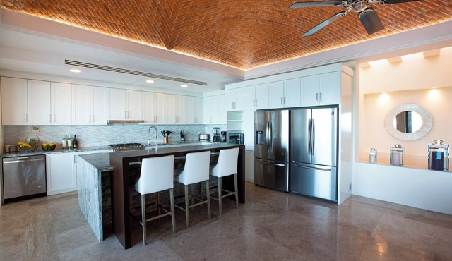 Casa Frajari - luxury exquisite beachfront villa at tropical paradise! in playa del carmen