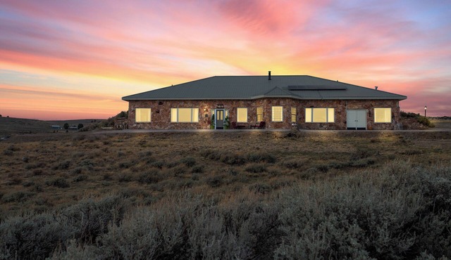 Choice accommodation located in the "Infamous Wind River Mountains" of Wyoming in Atlantic City