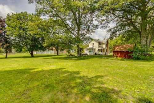 'Chucker Chalet' - Hunter’s Haven in Houtzdale! in Houtzdale