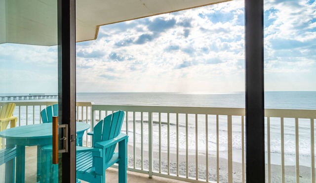 COV 320- Relaxing Oceanfront Villa - Panoramic Ocean Views - 2 Pools in Folly Beach