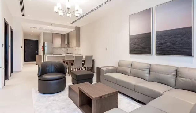 Cozy & Spacious 2 BHK Downtown in Dubai