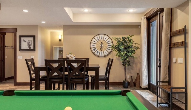 "Crestridge" 2bdrm lower suite w/pool table! in Calgary