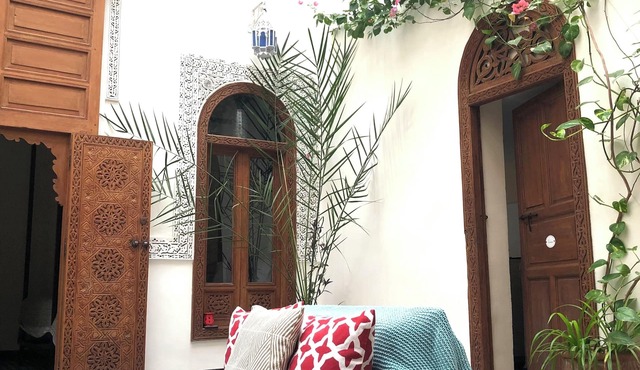 DAR 47 | renovated medina house | live-in housekeeper | breakfast included in Fes el Bali