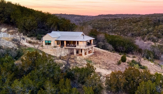 Direct Access to River & Scenic Views | Sotol by AvantStay in Dripping Springs