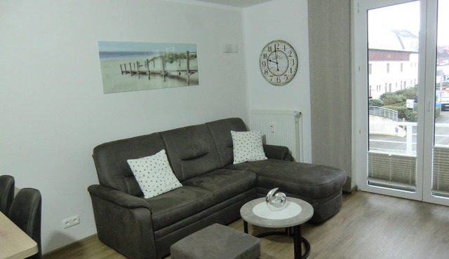 Duhner Düne apartment 10, WLAN, elevator, small balcony, beach chair on the beach (seasonal), non-smoking in Cuxhaven
