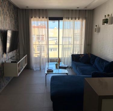 Elegant 2 Bedroom Apartment, Ideal for Long & Short Stays in Casablanca
