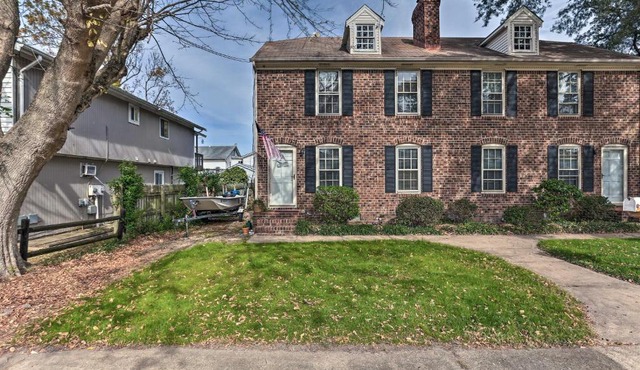 Evolve High-End Home on Lake 1 Block to Coast! in Virginia Beach