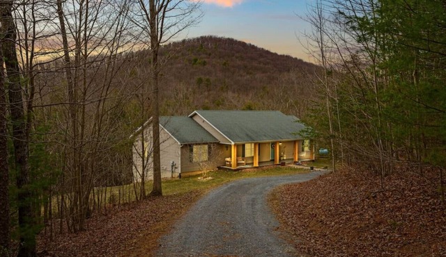 Family Getaway at Cross Mountain in Luray