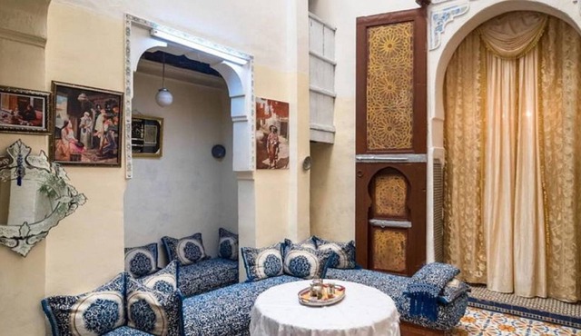 Family Room for 4 peoples Sunny Riad Inside Medina Fes El Bali in Fes