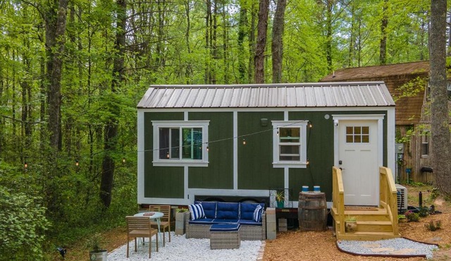 Fern Valley Tiny House with Lake Access in Blairsville