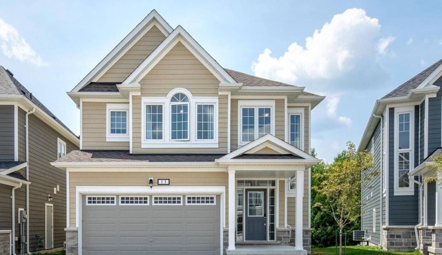 Golf course Access, 5mins to Main Beach, Wasaga 500 (Go-Kart, Batting Cage) in Wasaga Beach