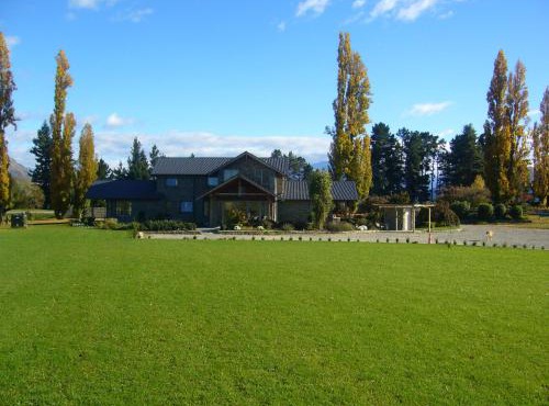 Golfcourse Road Chalets and Lodge in Wanaka