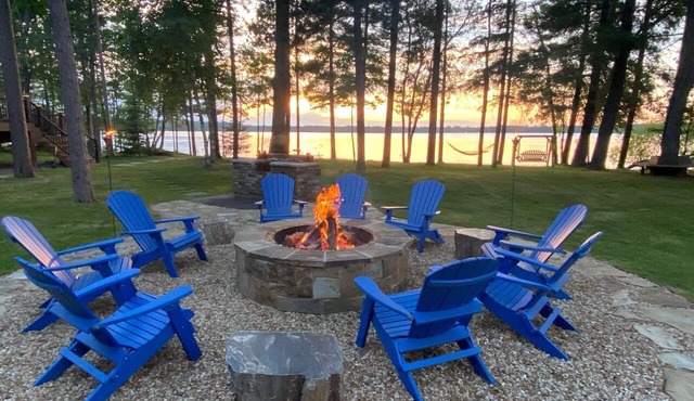 Gorgeous 5 Bedroom Lakefront Property on Eagle Lake-on the Eagle River Chain! in Eagle River