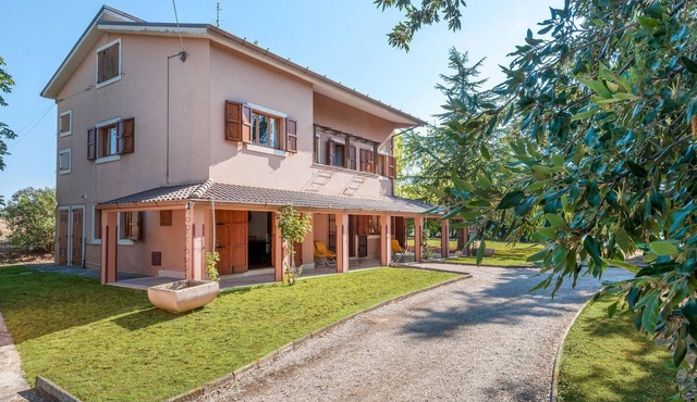 Gorgeous home in Ponzano di Fermo in Ponzano di Fermo