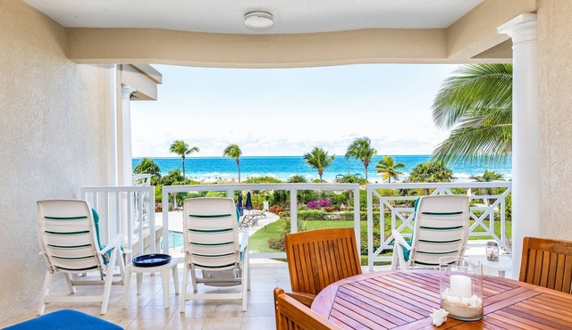 Grace Bay Beach Front 2 BDR/2BTH Condo at the Grandview