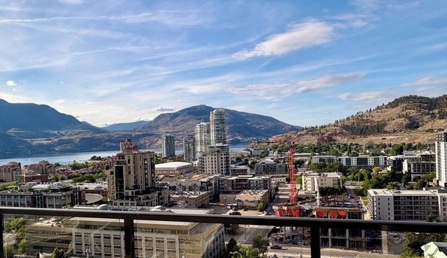 Great downtown location with an amazing view! in Kelowna