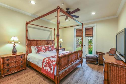 Ground Floor Luxury Penthouse in Poipu Kai in Koloa