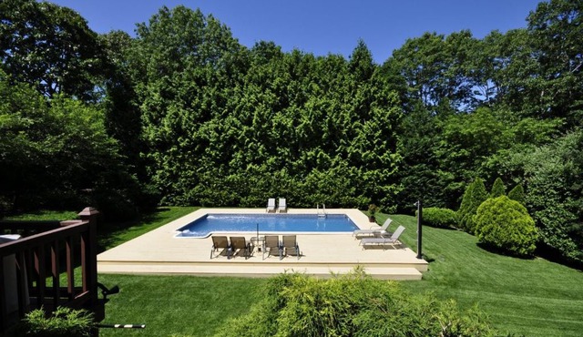 Hamptons nice 4 Queen bdr,Billiard,CAC,BBQ,large pool deck in Hampton Bays