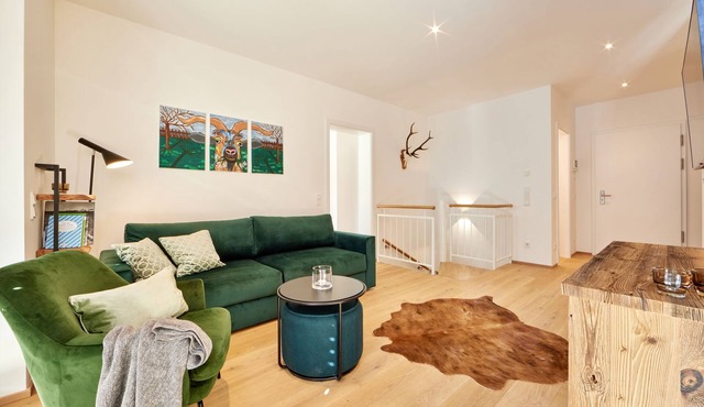Hirsch - modern flat in central location with sunny terrace in Garmisch-Partenkirchen