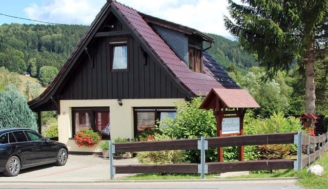 Holiday home Ferienhaus Hellmich in Scheibe-Alsbach